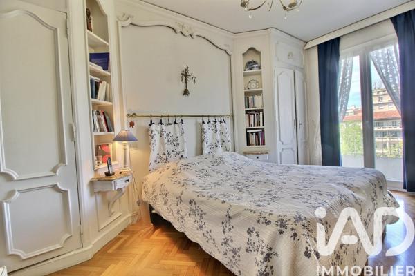 Appartement à vendre 3 pièces 108,4 m² Marseille 8