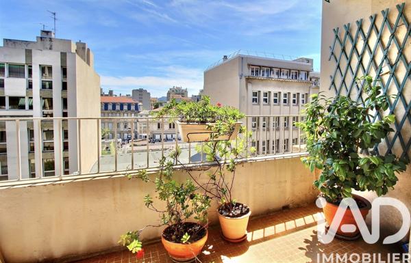 Appartement à vendre 3 pièces 108,4 m² Marseille 8