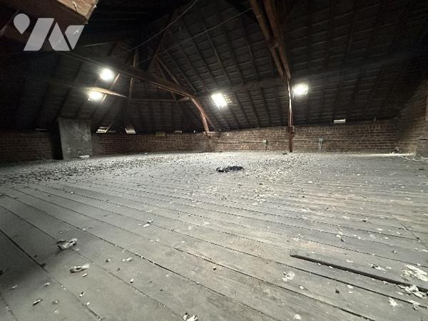 MAISON - 4 CHAMBRES - JARDIN - GARAGE