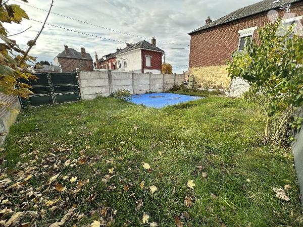 MAISON - 4 CHAMBRES - JARDIN - GARAGE