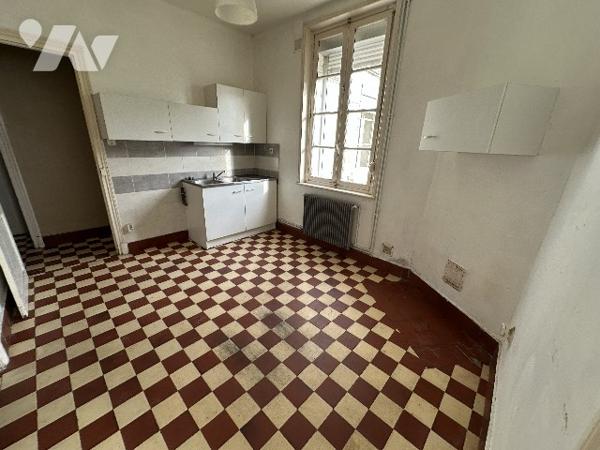 MAISON - 4 CHAMBRES - JARDIN - GARAGE