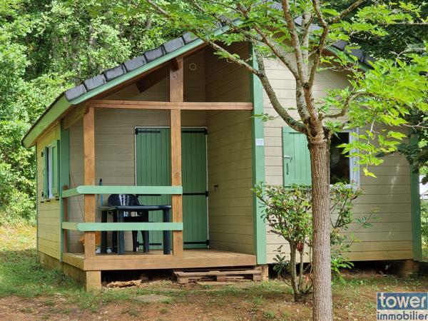 Chalet
                                                                                                                                                                                                                                                                                                                        3 pièce(s)                                                                                                                                                                                                          2 chambre(s)                                                                                                                                                                                                          27  m²