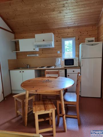 Chalet
                                                                                                                                                                                                                                                                                                                        3 pièce(s)                                                                                                                                                                                                          2 chambre(s)                                                                                                                                                                                                          27  m²