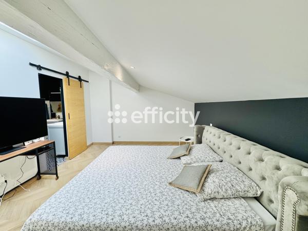 Appartement
         7 pièces
        - 155 m² 320 000 € *