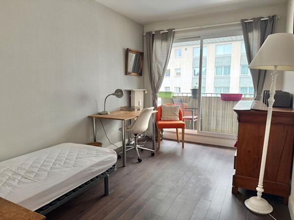 Appartement T5 Angers Centre ville 113 m2, balcons, stationnement. Angers