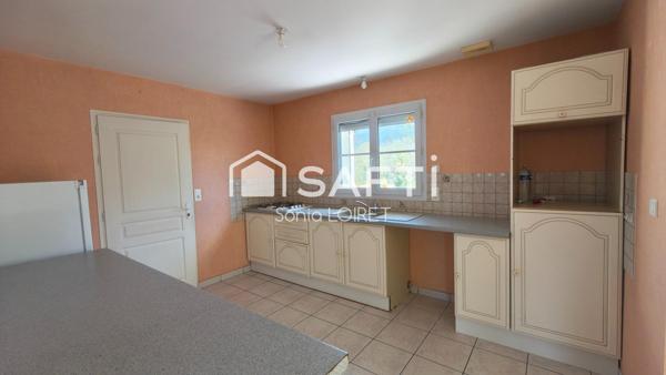 Maison vue sur le Château De Talmont Saint Hilaire