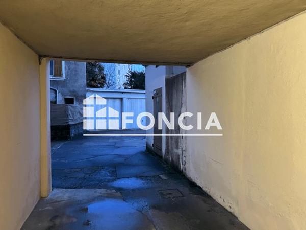 Location Parking - 20 RUE RASPAIL Grenoble 38000