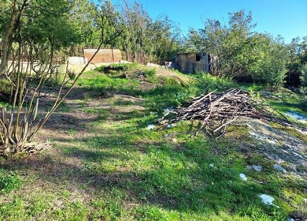 Terrain à vendre    1 800 m2 Berre-les-Alpes