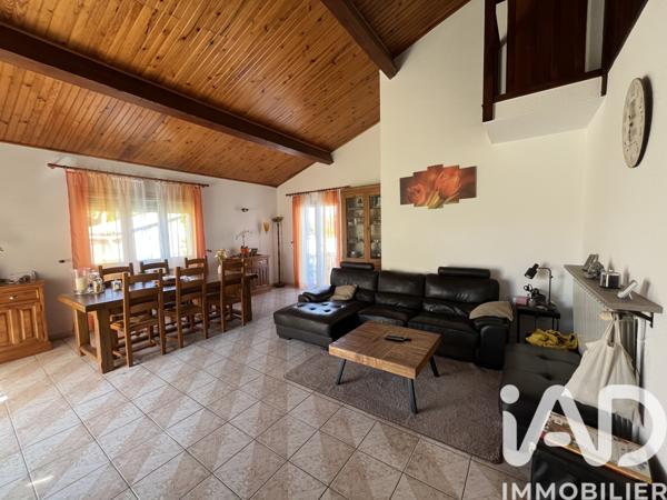 Maison à vendre 5 pièces 139 m² Fleury