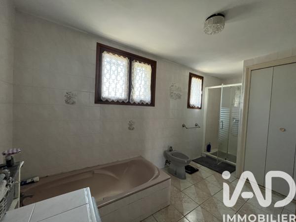 Maison à vendre 5 pièces 139 m² Fleury
