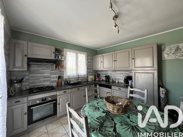 Maison à vendre 5 pièces 139 m² Fleury