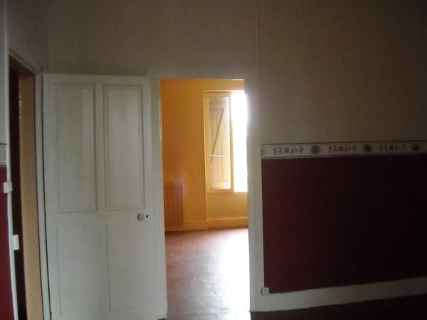 APPARTEMENT DE RAPPORT ACTUELLEMENT LOUÉ. POUR INVESTISSEUR UNIQUEMENT.