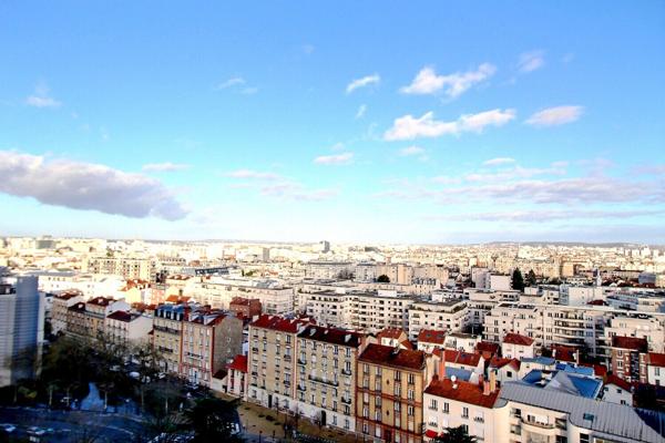 Appartement Courbevoie 2 pièces 54 m2 - TRANSPORTS - COMMERCES - DPE C - SANS VIS-A-VIS - LUMINEUX