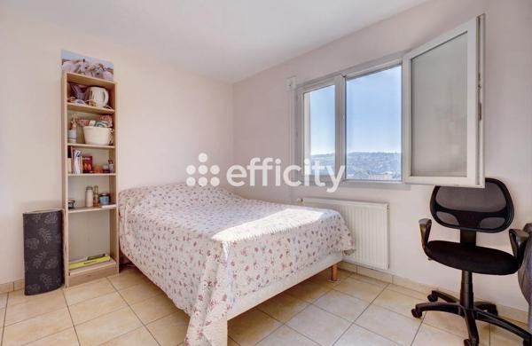 Maison 4 pièces - 90 m² Exclusivité efficity