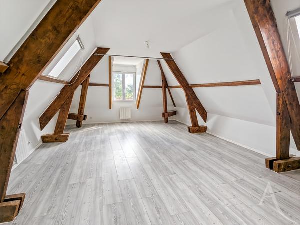 Appartement Sainte Geneviève Des Bois 1 pièce(s) 28 m2