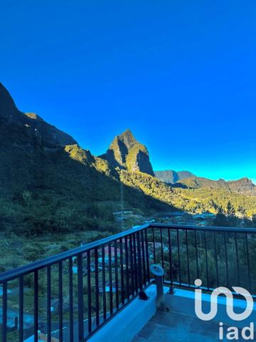 Maison 6 pièces de 199 m² à Cilaos (97413)