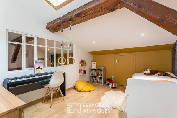 Duplex de caractère au dernier étage desservi par ascenseur