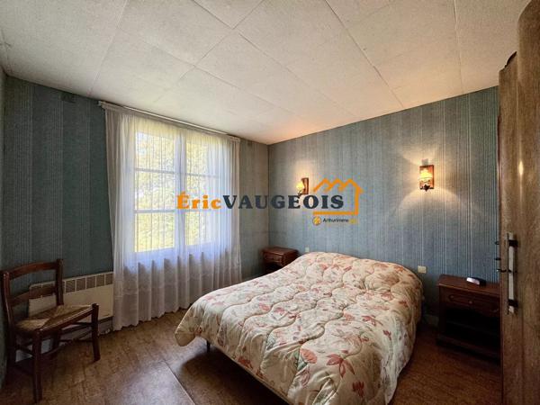 Vente                                                      Maison
                        
                     5 pièces                      124 m2                     à Coulommiers