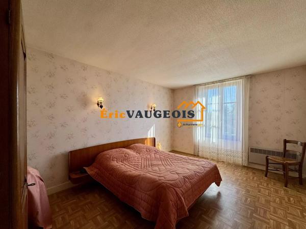Vente                                                      Maison
                        
                     5 pièces                      124 m2                     à Coulommiers