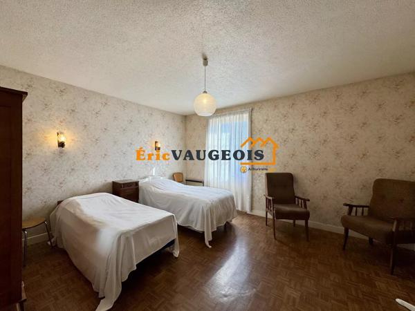 Vente                                                      Maison
                        
                     5 pièces                      124 m2                     à Coulommiers