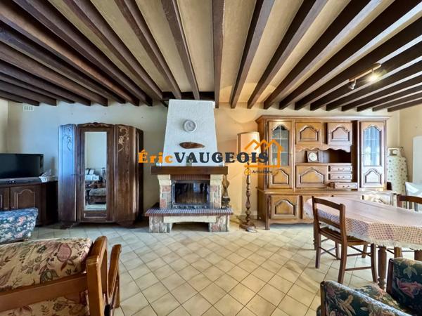 Vente                                                      Maison
                        
                     5 pièces                      124 m2                     à Coulommiers