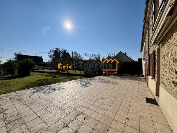 Vente                                                      Maison
                        
                     5 pièces                      124 m2                     à Coulommiers