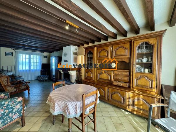 Vente                                                      Maison
                        
                     5 pièces                      124 m2                     à Coulommiers