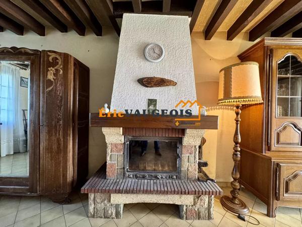 Vente                                                      Maison
                        
                     5 pièces                      124 m2                     à Coulommiers