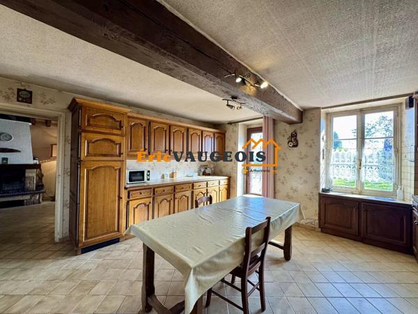Vente                                                      Maison
                        
                     5 pièces                      124 m2                     à Coulommiers