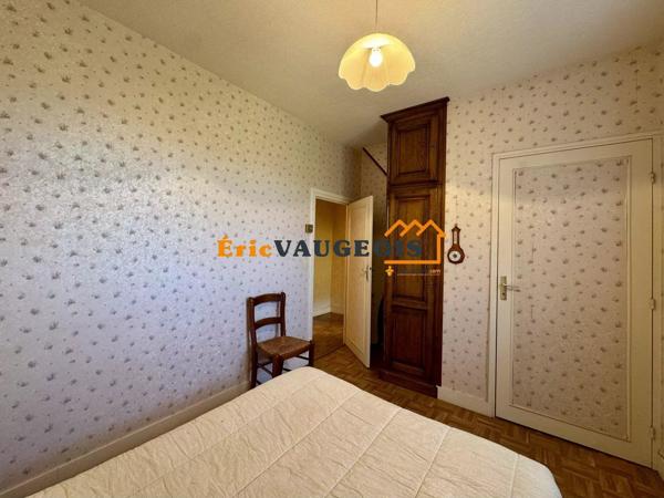 Vente                                                      Maison
                        
                     5 pièces                      124 m2                     à Coulommiers