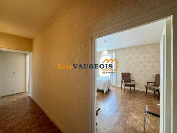Vente                                                      Maison
                        
                     5 pièces                      124 m2                     à Coulommiers