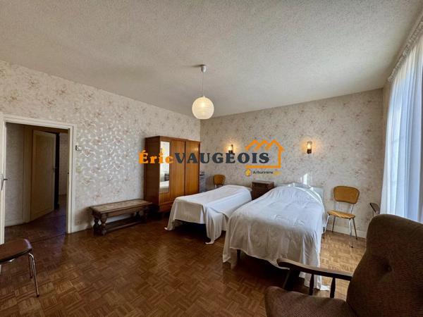 Vente                                                      Maison
                        
                     5 pièces                      124 m2                     à Coulommiers