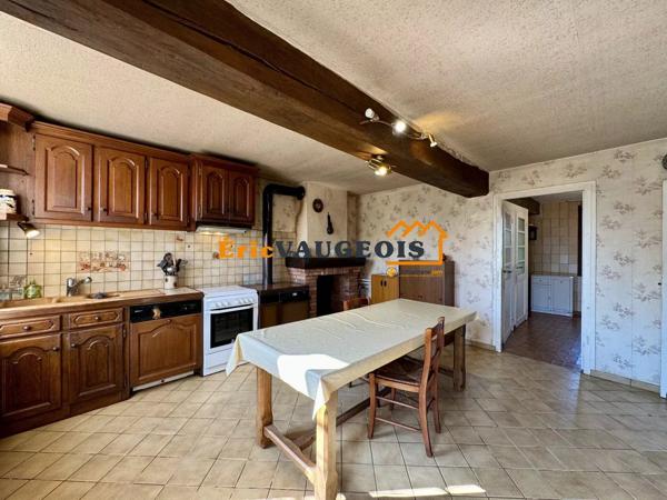 Vente                                                      Maison
                        
                     5 pièces                      124 m2                     à Coulommiers