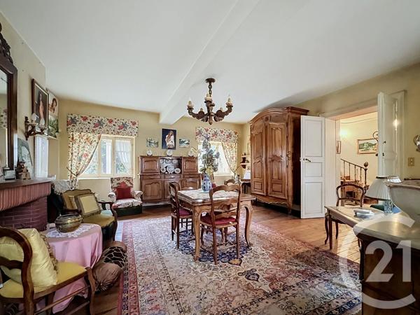 Maison à vendre  8 pièces - 429,50 m 2   ST POURCAIN SUR SIOULE  - 03
