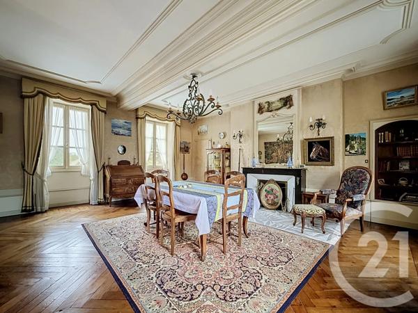 Maison à vendre  8 pièces - 429,50 m 2   ST POURCAIN SUR SIOULE  - 03