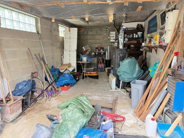 Maison 4 chambres - garage & belle véranda à Laon