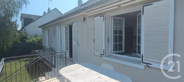 Maison à vendre  5 pièces - 102 m 2   BEAUGENCY  - 45