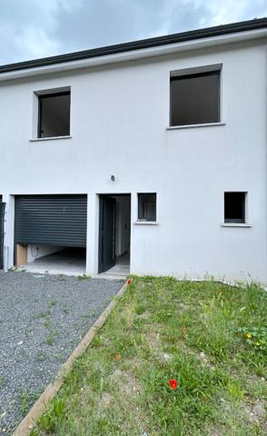 A VENDRE MAISON DE TYPE 4 AVEC GARAGE ET JARDIN - SECTEUR PESSAC , Pessac A VENDRE MAISON DE TYPE 4 AVEC GARAGE ET JARDIN - SECTEUR PESSAC , Pessac