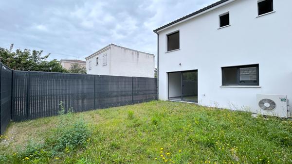 A VENDRE MAISON DE TYPE 4 AVEC GARAGE ET JARDIN - SECTEUR PESSAC , Pessac A VENDRE MAISON DE TYPE 4 AVEC GARAGE ET JARDIN - SECTEUR PESSAC , Pessac