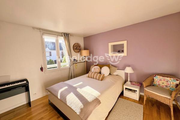 Maison à vendre 7 pièces de 167,5 m² à Élancourt
