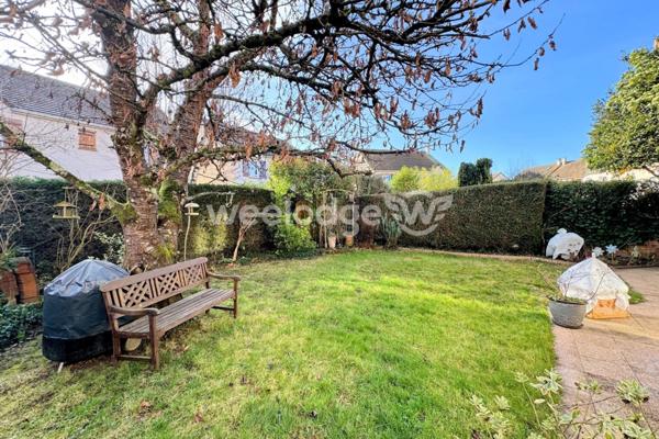 Maison à vendre 7 pièces de 167,5 m² à Élancourt