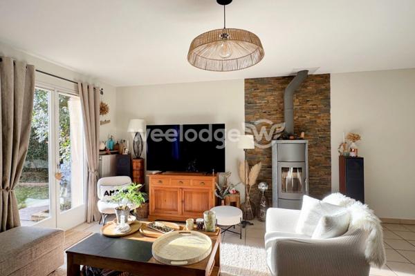 Maison à vendre 7 pièces de 167,5 m² à Élancourt