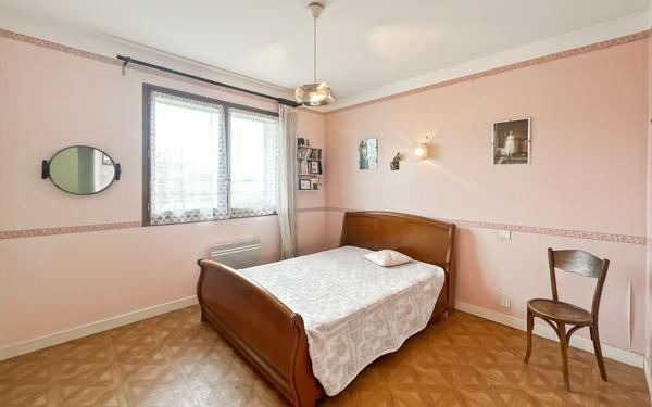 Maison à vendre    5 pièces • 181 m2 Chabeuil