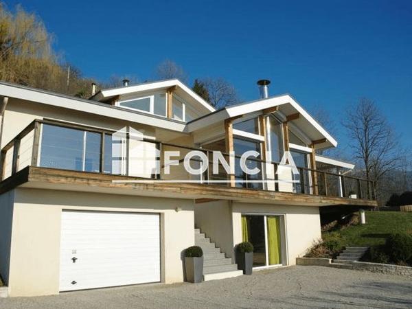 Location Maison 6 pièces 171.19 m² - 724 chemin de ROMAGE Herbeys 38320