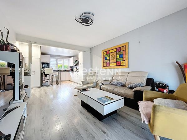 Maison familiale à vendre sur la commune de Champagne-sur-Oise - 4 chambres + dépendance