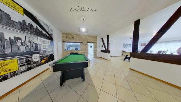 Maison de 300m2, 5 chambres, dépendances à CAUMONT-SUR-GARONNE (47)