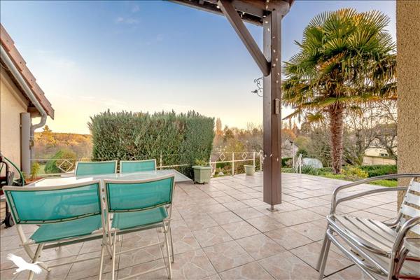 Maison à vendre |  Chaptelat |  4 pièces | 115 m²