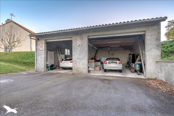 Maison à vendre |  Chaptelat |  4 pièces | 115 m²