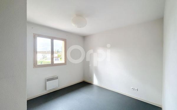 Appartement à louer    1 pièce •  Terrasson-Lavilledieu