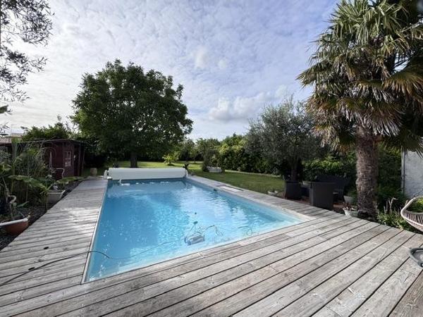 Vente / Maison et grand terrain